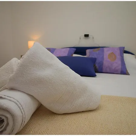 アパート Glavas *